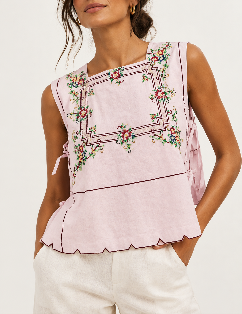 Women's Floral Embroidered Crop Tank — Button Front
