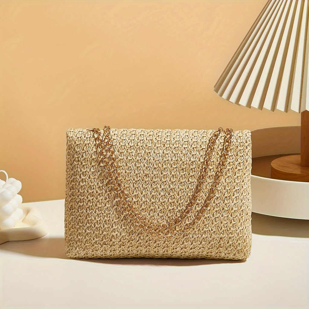 Women's Handwoven Straw Shoulder Bag — Lock Closure