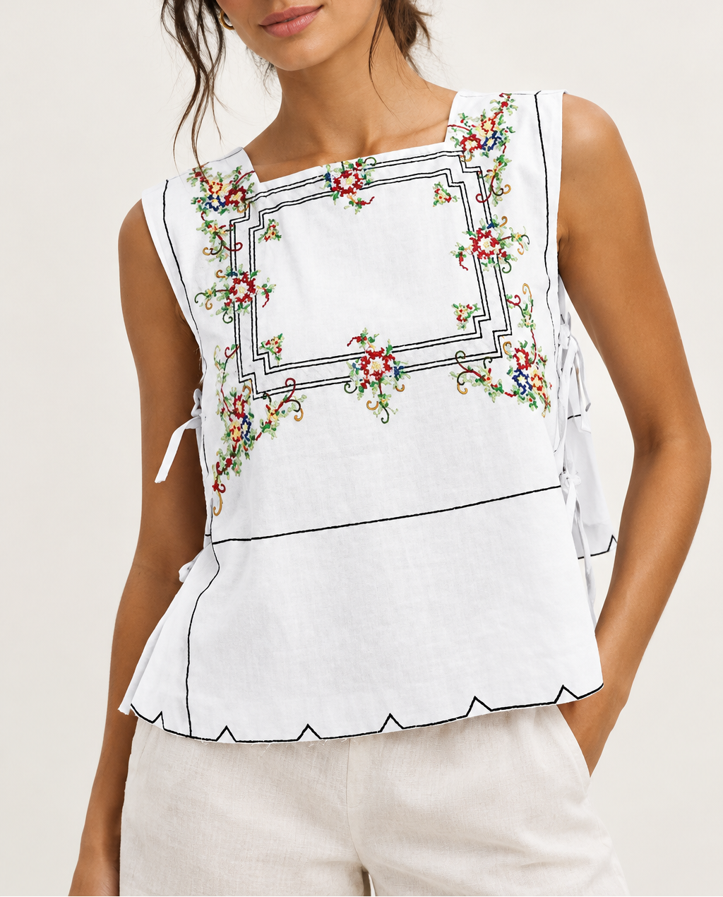 Women's Floral Embroidered Crop Tank — Button Front