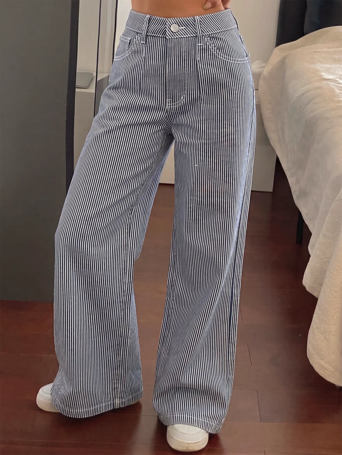 Women's Striped Wide Leg Trousers — Side Pockets