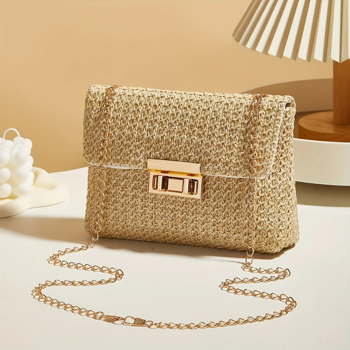 Women's Handwoven Straw Shoulder Bag — Lock Closure