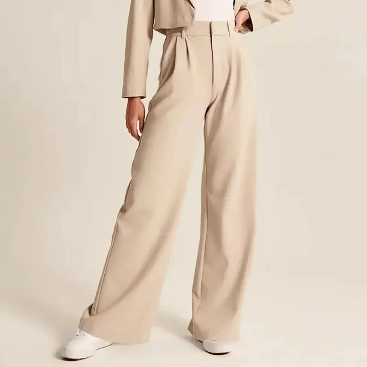 Women's Tailored Wide Leg Trousers — Button Front