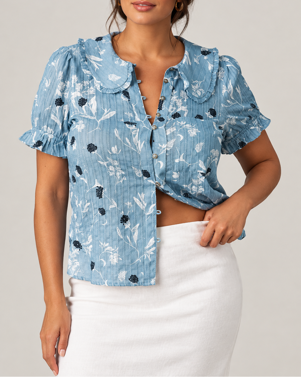 Women's Puff Sleeve Blouse — Peter Pan Collar