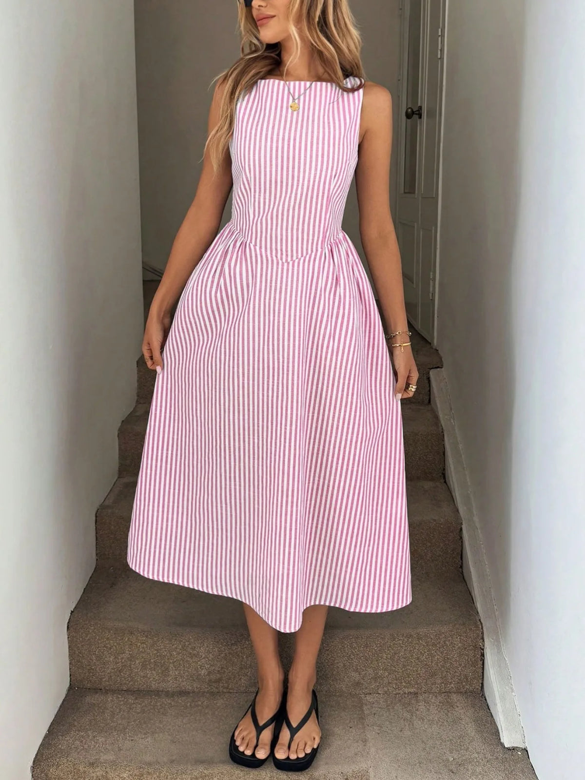 Women's Vertical Stripe Sleeveless Midi Dress